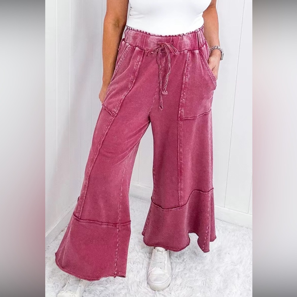 NWT Easel Palazzo Pants